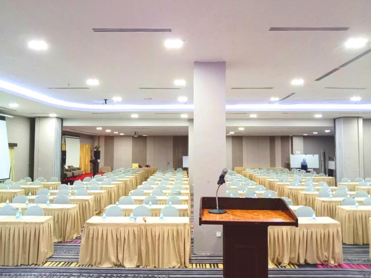 קואה Hotel Langkasuka Langkawi מראה חיצוני תמונה