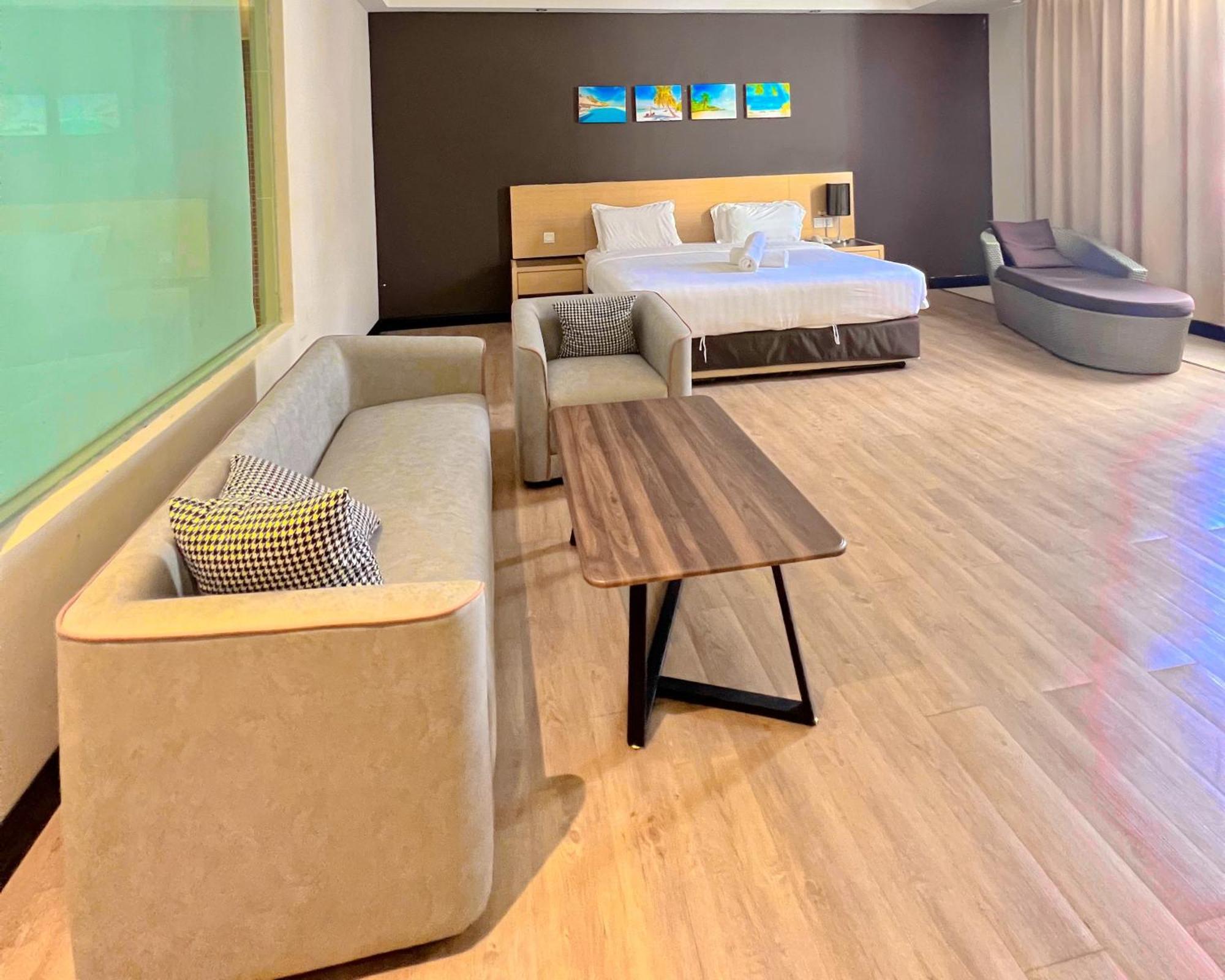 קואה Hotel Langkasuka Langkawi מראה חיצוני תמונה